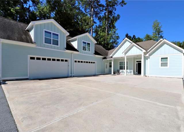 Property at 3631 Old 41 Hwy NW, Kennesaw, GA 30144, 3 beds, 3 baths