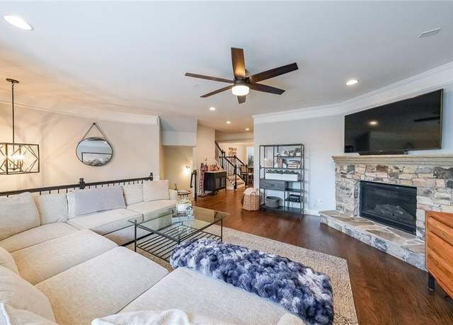 Property at 991 Sibley Ln NE, Atlanta, GA 30324, 3 beds, 3.5 baths