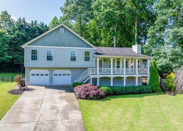 Property at 850 Old Spring Way, Sugar Hill, GA 30518, 4 beds, 3 baths
