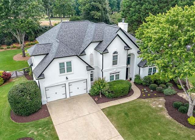 Property at 3065 Foxhall Overlook, Roswell, GA 30075, 5 beds, 3 baths