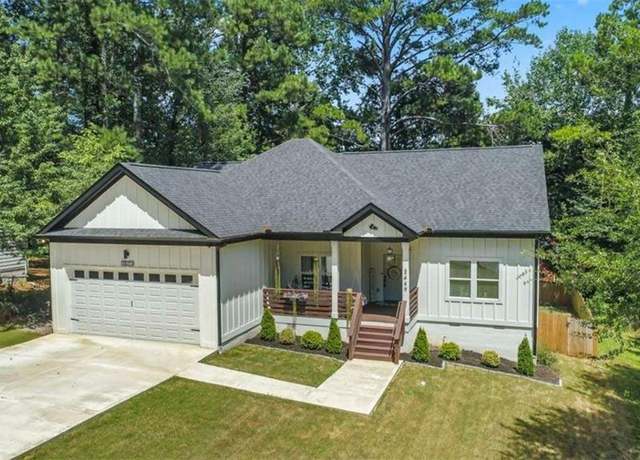 Property at 2449 Crestdale Cir SE, Atlanta, GA 30316, 3 beds, 2 baths