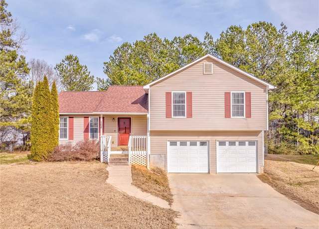 Property at 108 Ivy Trace Ln, Dallas, GA 30157, 3 beds, 2 baths