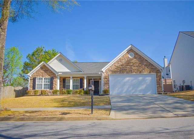 Property at 3851 Bogan Mill Rd, Buford, GA 30519, 3 beds, 2 baths