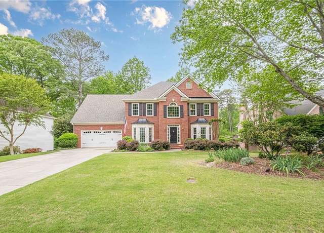 Property at 745 Amberton Close, Suwanee, GA 30024, 4 beds, 2.5 baths