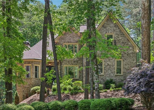 Property at 895 Freemanwood Ln, Milton, GA 30004, 6 beds, 4.5 baths
