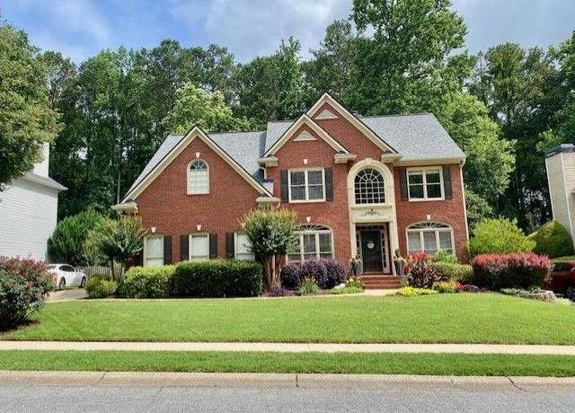 Property at 660 Briarleigh Way, Woodstock, GA 30189, 6 beds, 4 baths