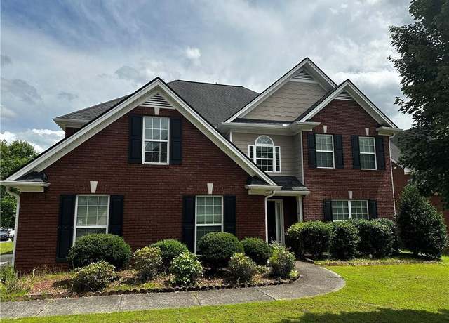 Property at 989 Park Knoll Ct, Lawrenceville, GA 30043, 5 beds, 3 baths