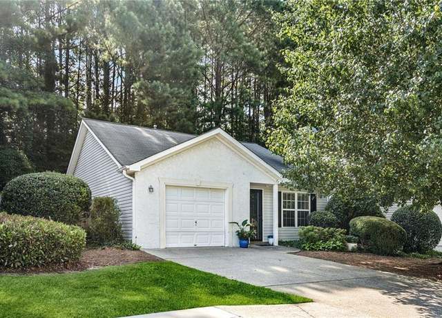 Property at 208 Park Pl, Woodstock, GA 30189, 2 beds, 2 baths