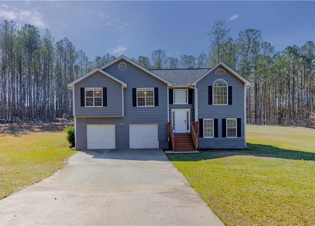 Property at 1004 Hamilton Dr, Locust Grove, GA 30248, 4 beds, 3 baths