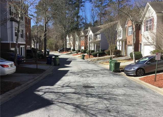 Property at 789 Celeste Ln SW, Atlanta, GA 30331, 3 beds, 2.5 baths