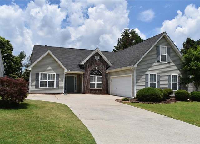 Property at 910 Grace Dr, Lawrenceville, GA 30043, 4 beds, 2 baths