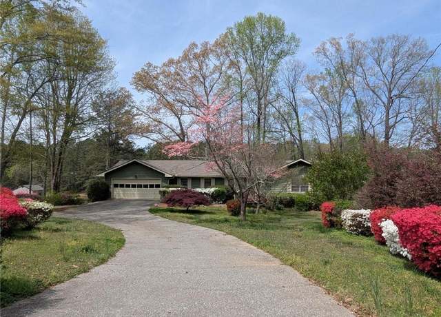 Property at 4258 Rocky Ledge Way, Snellville, GA 30039, 5 beds, 3.5 baths