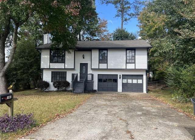 Property at 981 Dundee Dr, Lilburn, GA 30047, 4 beds, 2 baths
