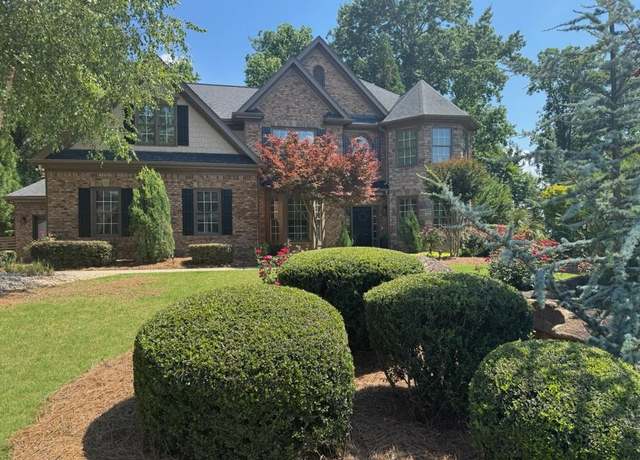 Property at 5885 Trailwood Ct, Suwanee, GA 30024, 5 beds, 4 baths