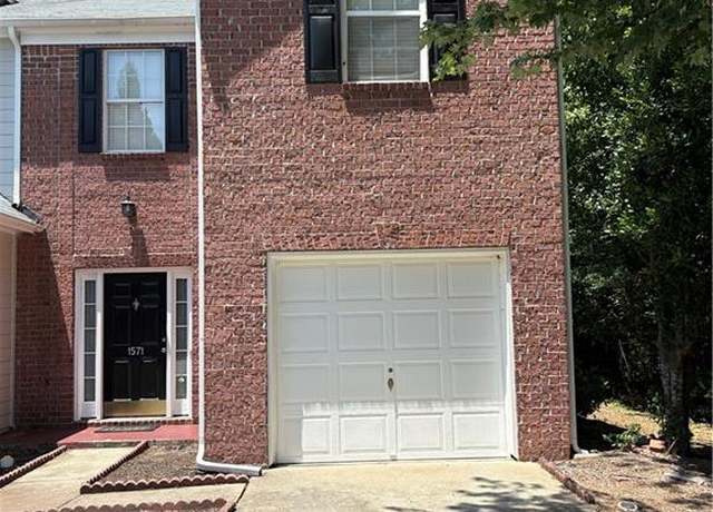 Property at 1571 River Main Ct, Lawrenceville, GA 30046, 3 beds, 2 baths