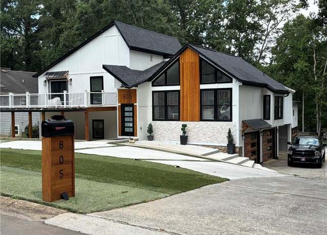 Property at 805 Montclaire Pl, Woodstock, GA 30189, 4 beds, 3 baths
