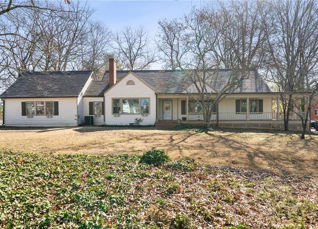 Property at 1140 Goodwin Pl NE, Atlanta, GA 30319, 8 beds, 5 baths