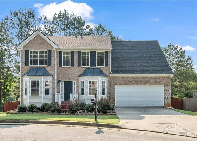 Property at 3943 Alexandra Oak Ct, Suwanee, GA 30024, 5 beds, 3.5 baths