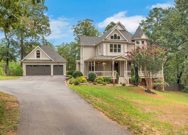 Property at 1017 New Bethel Church Rd, Dawsonville, GA 30534, 4 beds, 4.5 baths