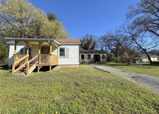 Property at 531 W 13th St NE, Rome, GA 30165, 2 beds, 1 bath