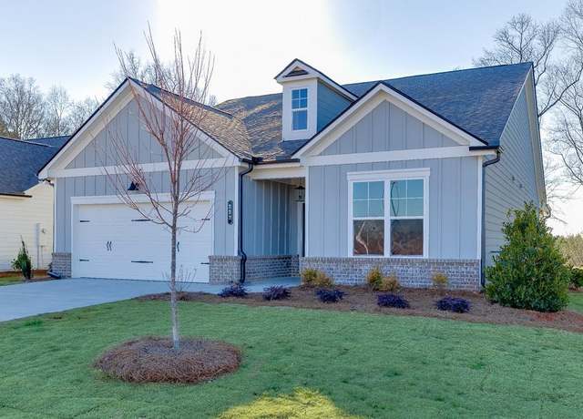 Property at 223 Montview Dr, Jefferson, GA 30549, 3 beds, 2 baths