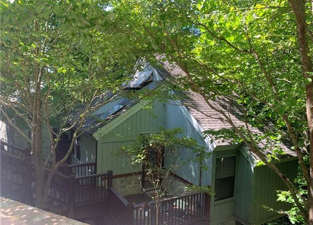 Property at 17 Dach Bruecke Gasse, Helen, GA 30545, 3 beds, 2 baths