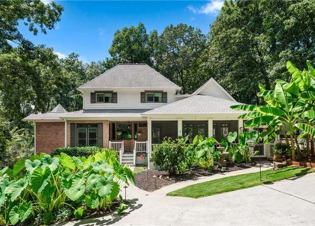 Property at 3978 Devonshire Dr, Marietta, GA 30066, 3 beds, 2.5 baths