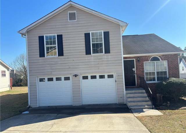 Property at 870 Pine Shoals Dr, Atlanta, GA 30349, 3 beds, 2.5 baths