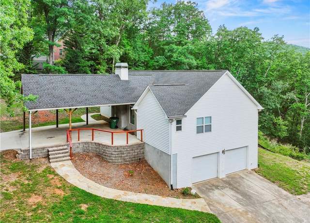 Property at 205 Crooked Pine Trl, Baldwin, GA 30511, 3 beds, 2 baths