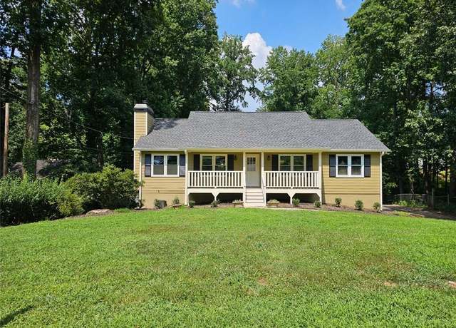 Property at 312 N Briar Rdg, Woodstock, GA 30189, 3 beds, 2 baths
