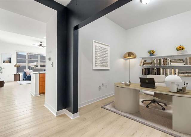 Property at 565 Peachtree St NE #1005, Atlanta, GA 30308, 1 bed, 1 bath