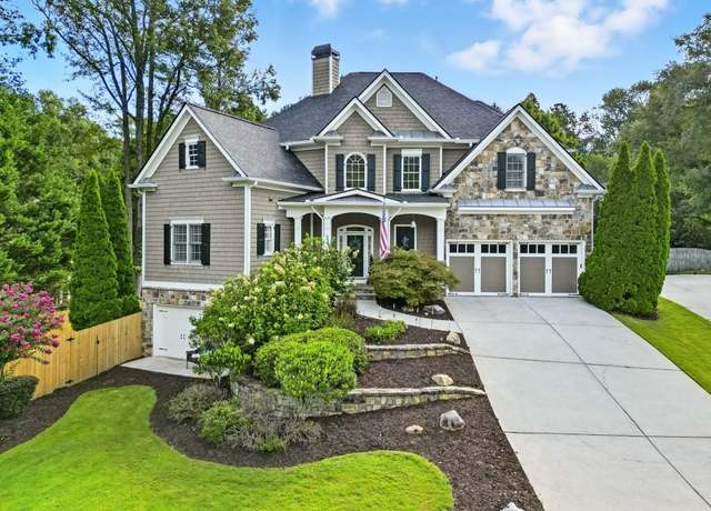 Property at 5453 Dunwoody Glen Ct, Atlanta, GA 30360, 6 beds, 5 baths