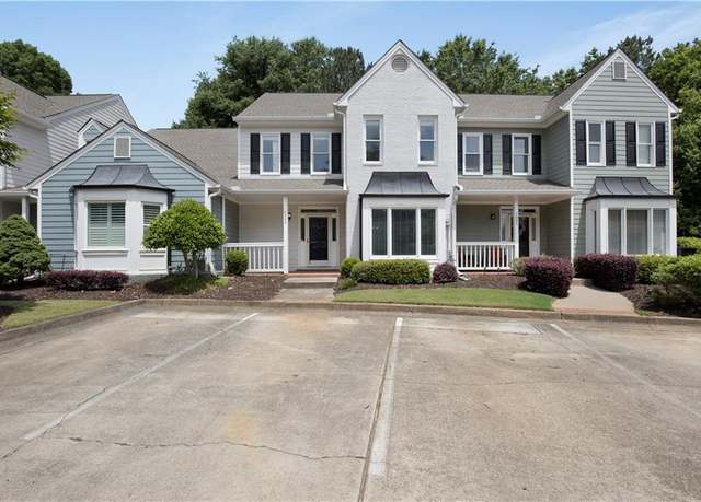 Property at 1002 Saddle Hl, Marietta, GA 30068, 2 beds, 2.5 baths