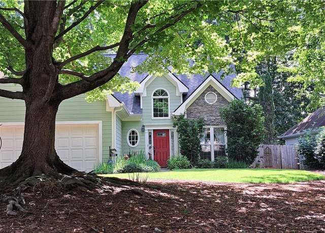 Property at 3170 Oakhill Pl, Decatur, GA 30033, 4 beds, 2.5 baths