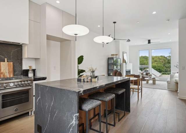 Property at 1570 Flat Shoals Rd SE #4, Atlanta, GA 30316, 3 beds, 3.5 baths