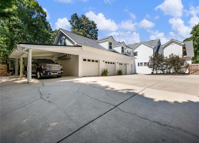 Property at 3965 Hamilton View Way, Dacula, GA 30019, 4 beds, 2.5 baths