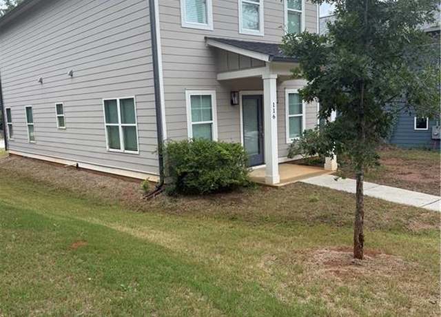 Property at 116 Lake St, Athens, GA 30601, 4 beds, 3 baths