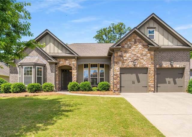 Property at 6995 Tybridge St, Cumming, GA 30040, 3 beds, 2 baths