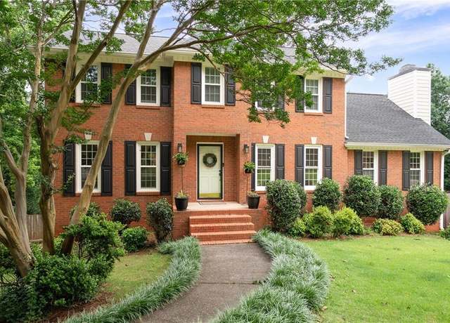 Property at 4497 Windsor Oaks Dr, Marietta, GA 30066, 4 beds, 4 baths