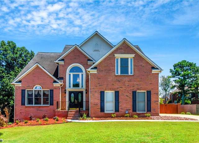 Property at 556 Antietam Dr, Stone Mountain, GA 30087, 6 beds, 4.5 baths