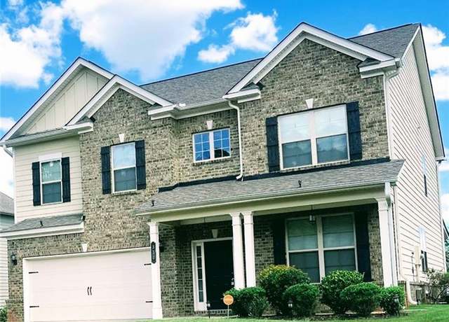 Property at 330 Piedmont Cir, Covington, GA 30016, 4 beds, 2.5 baths