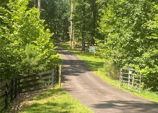 Property at 5649 Kennedy Rd, Suwanee, GA 30024