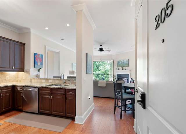 Property at 351 Washington Ave NE #205, Marietta, GA 30060, 2 beds, 2 baths
