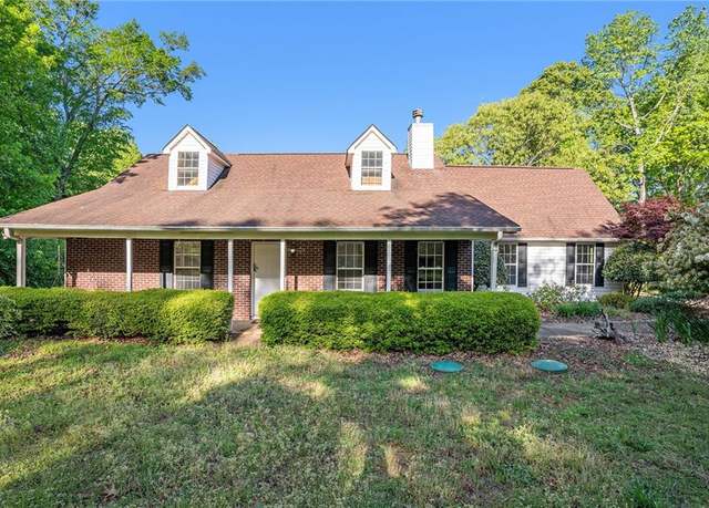 Property at 560 Austin Dr, Mcdonough, GA 30252, 4 beds, 2.5 baths