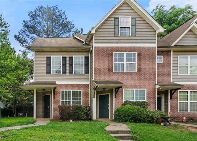 Property at 4670 Ernest Dr, Forest Park, GA 30297, 3 beds, 2.5 baths