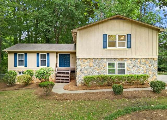 Property at 1415 Hialeah Ct, Marietta, GA 30062, 5 beds, 3.5 baths