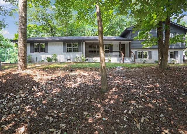 Property at 2445 Kings Point Dr, Dunwoody, GA 30338, 4 beds, 3 baths
