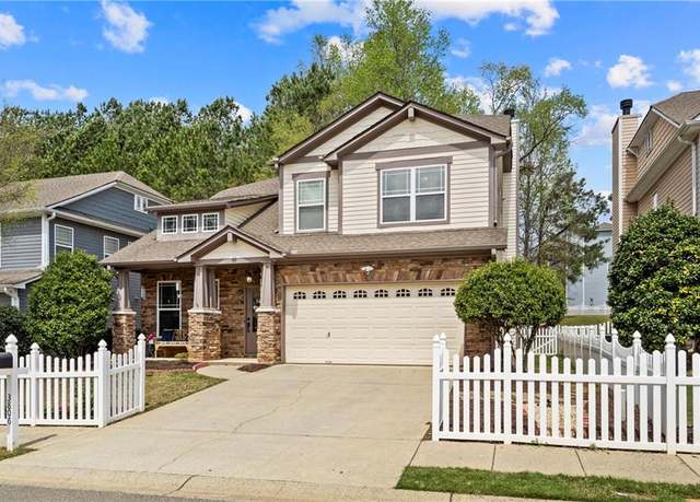 Property at 3806 Carriage House Dr, Cumming, GA 30040, 4 beds, 2.5 baths