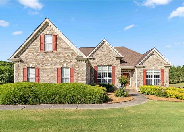 Property at 152 Whitaker Way, Hoschton, GA 30548, 4 beds, 3 baths