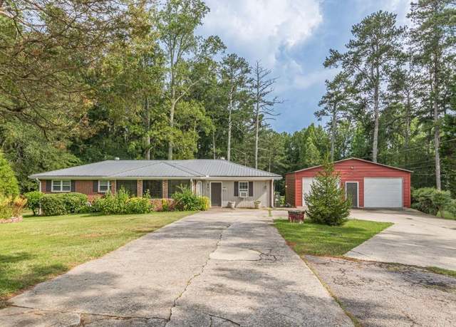 Property at 6652 Ridge Rd, Hiram, GA 30141, 4 beds, 2 baths